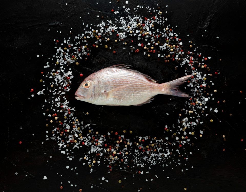 pestisori-de-acvariu